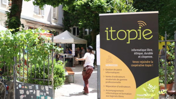 Ambiance - Fête des 10 ans d'itopie informatique à Genève le 4 juin 2022